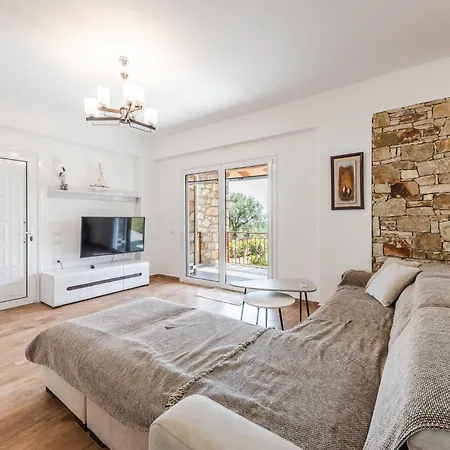 Siar The Large By Pikhost *