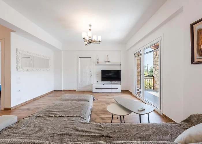 Siar The Large By Pikhost Villa