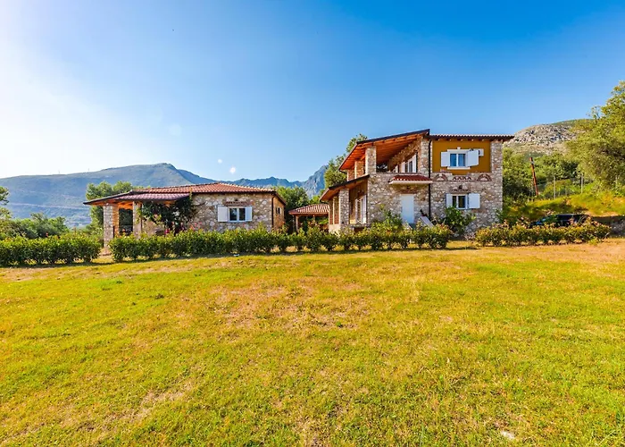 Siar The Large By Pikhost *