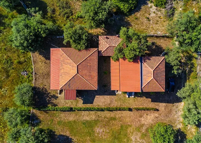 Siar The Large By Pikhost Villa